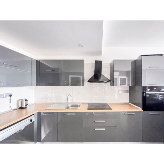 Apartment 3-room 2+1 by the sea in Kyrenia (downtown) Cyprus area 94m² 6 floor, 7 image