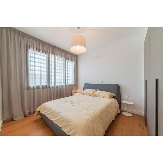 Apartment 1-room 1+0 studio by the sea in Limassol Cyprus area 99m² 2 floor, 8 image