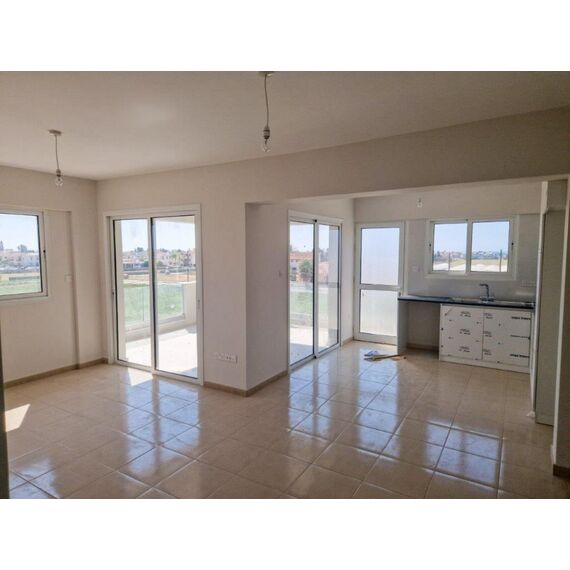 Квартира 1-комнатная 1+1 у моря в Ларнаке площадь 150м², изображение 3