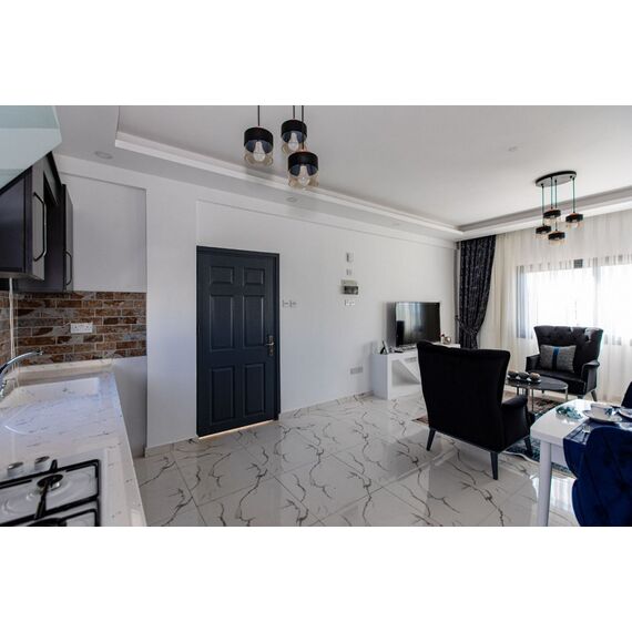 Apartment 3-room 2+1 by the sea in Kyrenia (downtown) Cyprus area 75m² 2 floor, 4 image