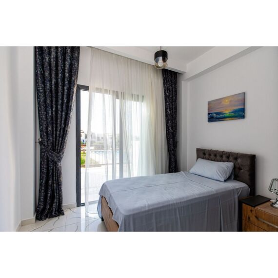 Apartment 3-room 2+1 by the sea in Kyrenia (downtown) Cyprus area 75m² 2 floor, 7 image