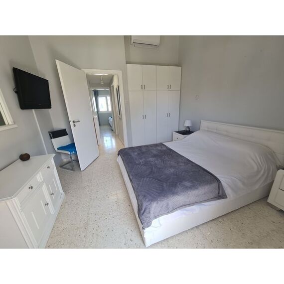 Apartment 3-room 2+1 by the sea in Paphos (downtown) (Paphos) Cyprus area 94m² 2 floor, 16 image