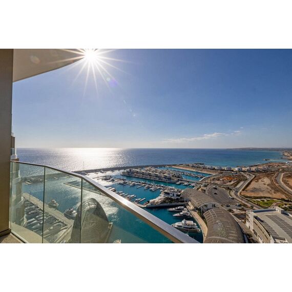 Apartment 2-room 1+1 in Famagusta (downtown) Cyprus area 125m² 18 floor