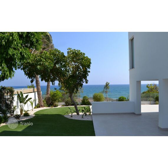 Villa by the sea in Larnaca Cyprus area 155m² , 13 image