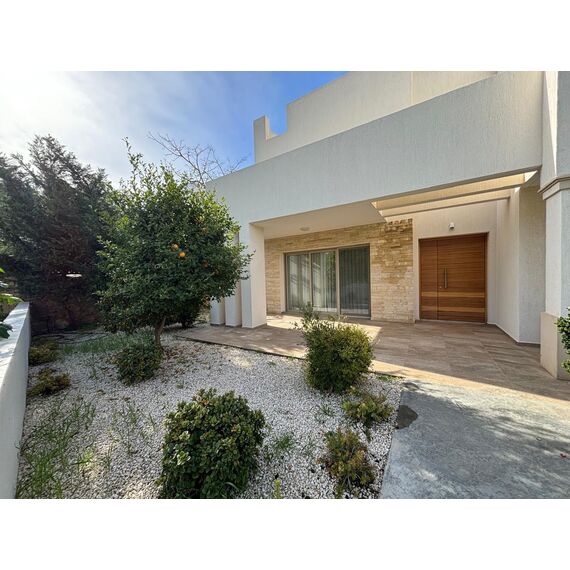 Villa by the sea in Paphos (downtown) area 140m² 2 floors, 3 image
