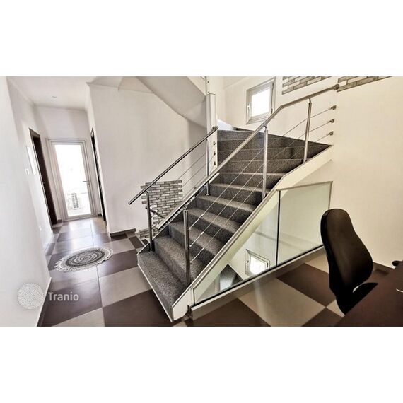 Дом в Агиос Афанасиос (Агиос Афанасиос) площадь 370м²