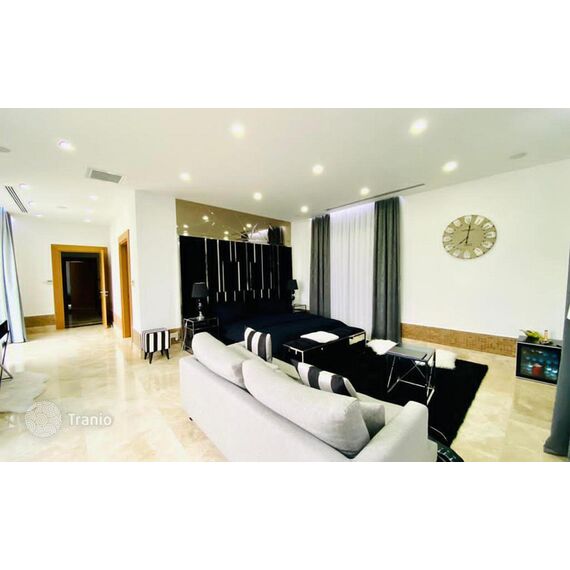 Villa in Alsancak Cyprus area 650m² 2 floors, 16 image