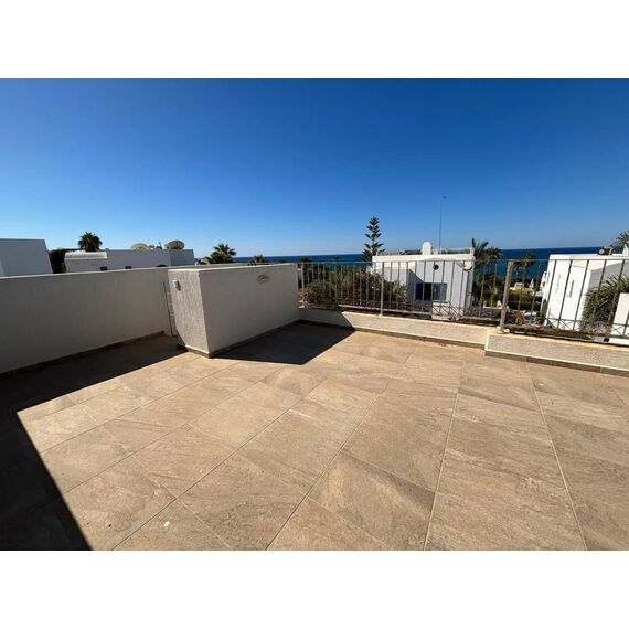 Villa by the sea in Paphos (downtown) area 140m² 2 floors, 19 image