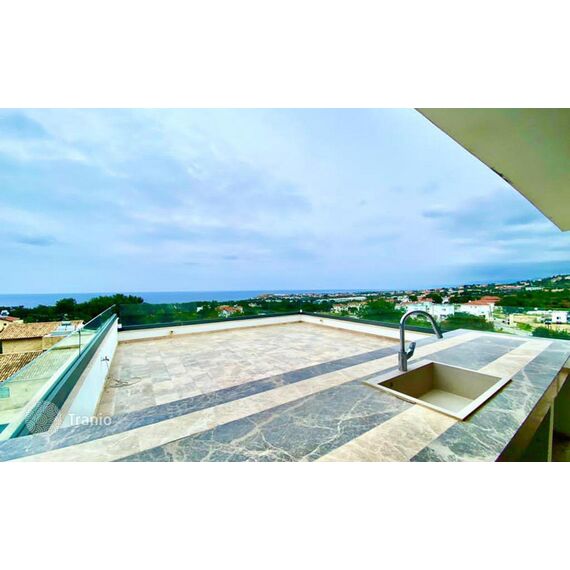 Villa in Alsancak Cyprus area 650m² 2 floors, 5 image