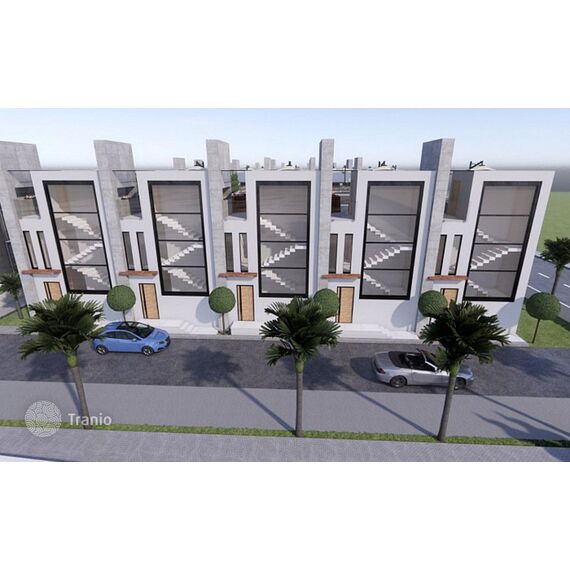 Таунхаус в центре Кирении площадь 150м² 2-этажный