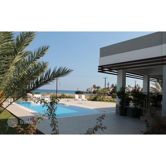 Villa in Kyrenia (downtown) Cyprus area 500m² 2 floors, 4 image