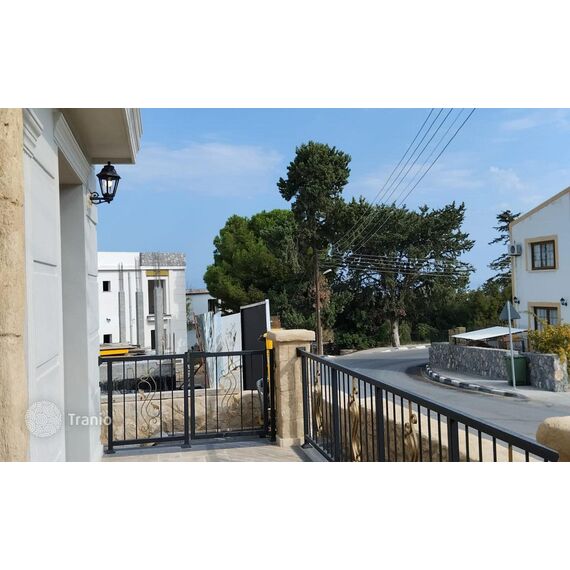 Villa in Kyrenia (downtown) Cyprus area 130m² 2 floors, 8 image