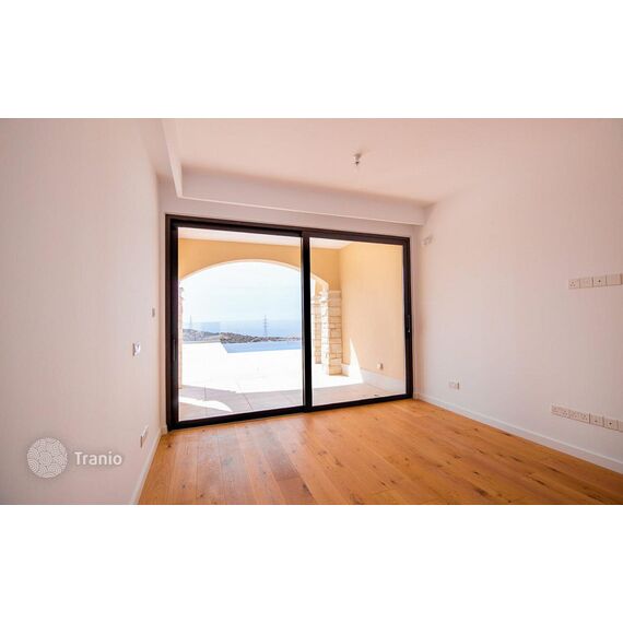 Villa in Paphos (downtown) (Paphos) Cyprus area 318m² 3 floors, 11 image