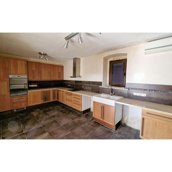 Дом в Никосии (центр) (Никосия) площадь 245м², изображение 4