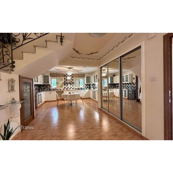 Villa in Paphos (downtown) (Paphos) Cyprus area 237m² , 12 image