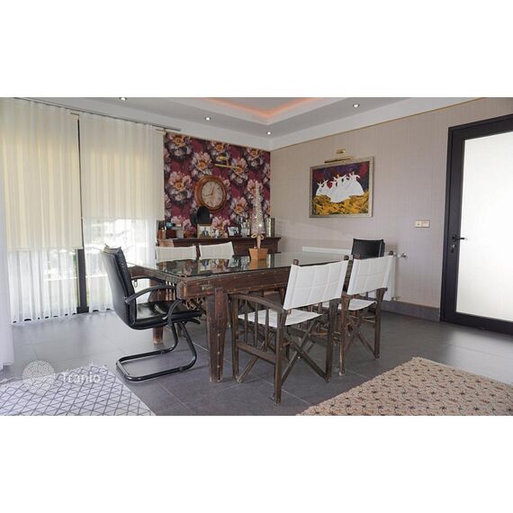 Villa in Kyrenia (downtown) Cyprus area 340m² 2 floors, 4 image