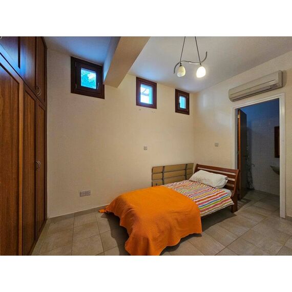 Вилла в Пафосе (центр) Кипр площадь 130м² , изображение 20