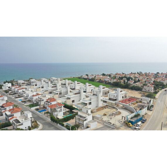 Дом у моря в Ларнаке площадь 275м² 1-этажный