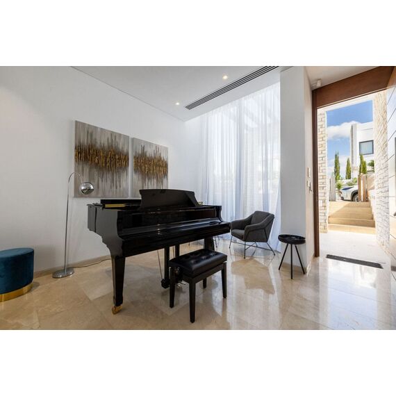 Villa in Paphos (downtown) (Paphos) Cyprus area 260m² , 4 image