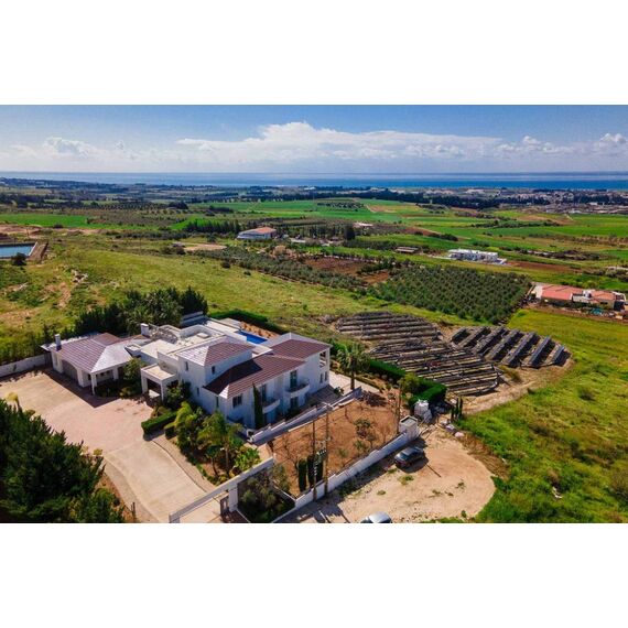 Villa in Paphos (downtown) (Paphos) Cyprus area 675m² , 9 image