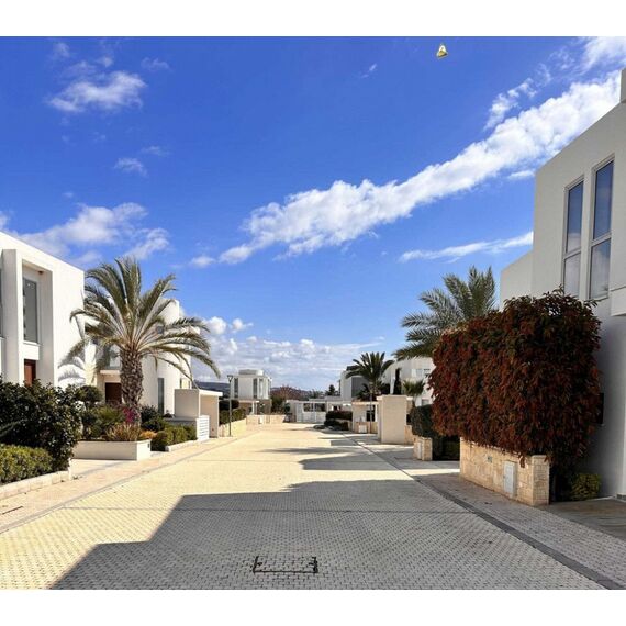 Villa in Paphos (downtown) (Paphos) Cyprus area 135m² , 2 image