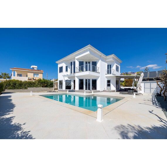 Villa in Paphos (downtown) (Paphos) Cyprus area 207m² , 3 image