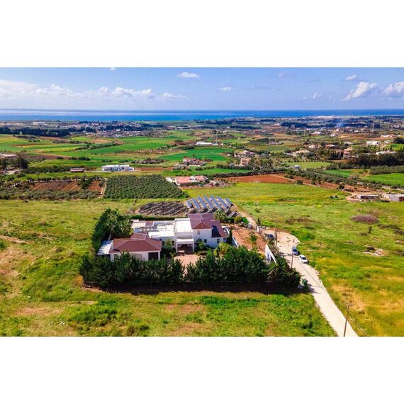 Villa in Paphos (downtown) (Paphos) Cyprus area 675m² , 18 image
