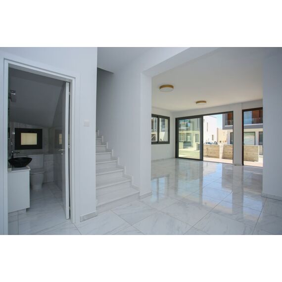 Villa by the sea in Paphos (downtown) (Paphos) Cyprus area 181m² , 7 image