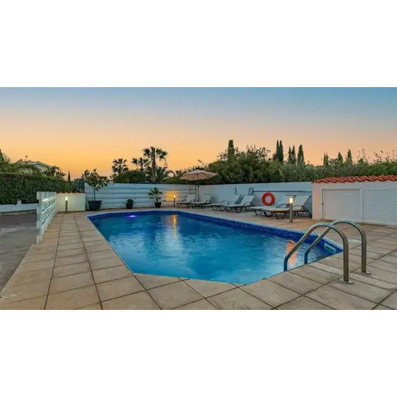 Вилла у моря в Пафосе (центр) площадь 150м², изображение 6