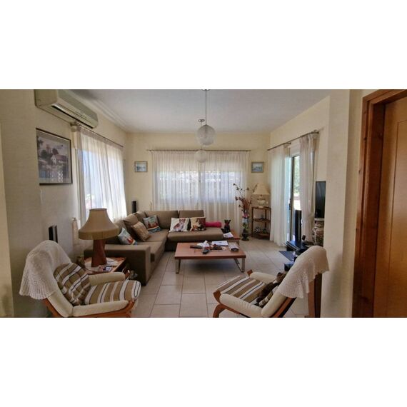 Villa by the sea in Paphos (downtown) (Paphos) Cyprus area 162m² , 8 image