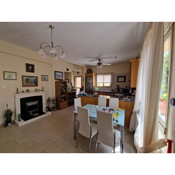 Villa by the sea in Paphos (downtown) (Paphos) Cyprus area 162m² , 9 image