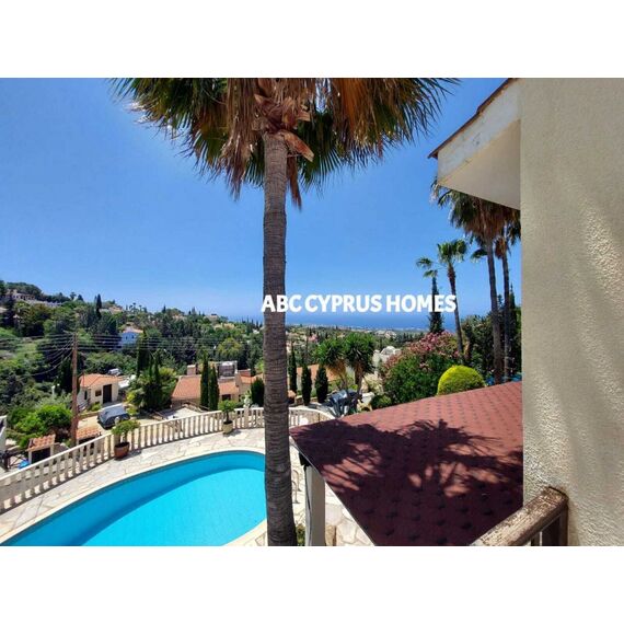 Villa in the mountains in Paphos (downtown) (Paphos) Cyprus area 180m² , 2 image