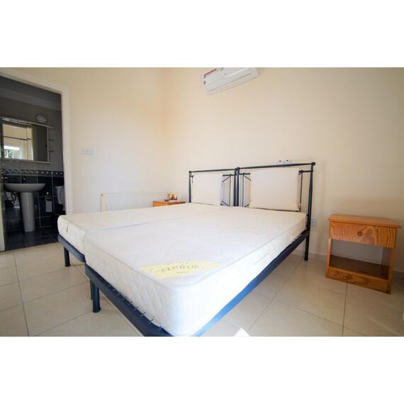 Villa by the sea in Paphos (downtown) Cyprus area 150m² 2 floors, 16 image