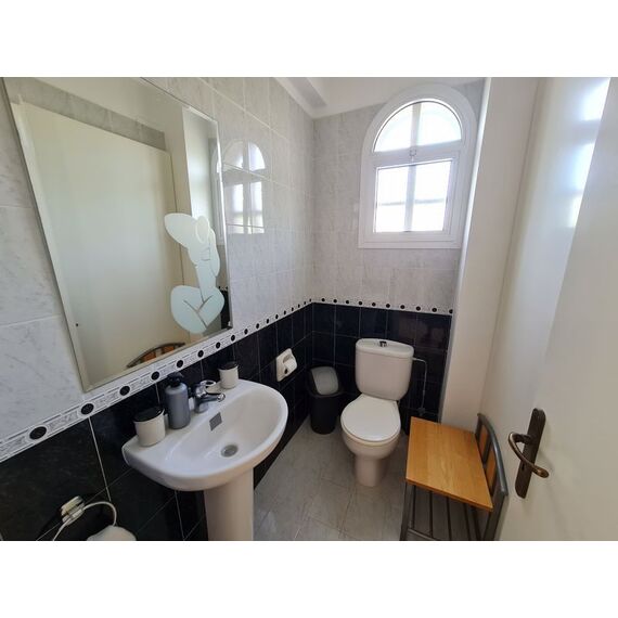 Villa by the sea in Peyia (Peyia) Cyprus area 172m² , 13 image