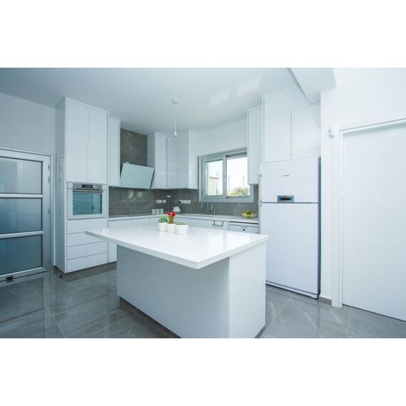 Villa by the sea in Paphos (downtown) Cyprus area 190m² 2 floors, 15 image