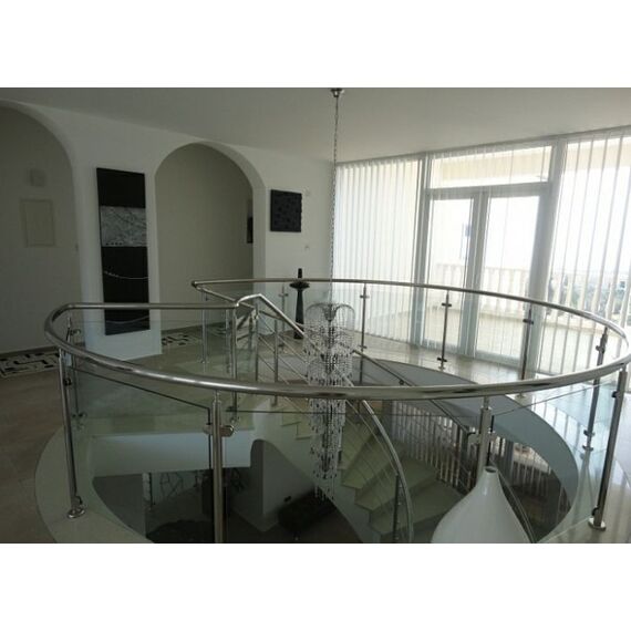 Villa by the sea in Paphos (downtown) Cyprus area 500m² 3 floors
