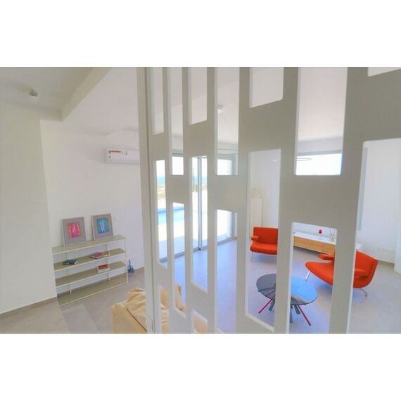 Villa by the sea in Paphos (downtown) Cyprus area 250m² , 12 image