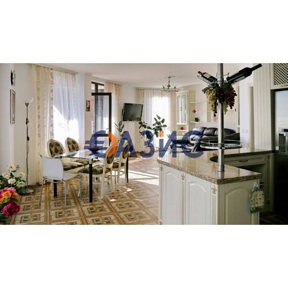 Apartment 3-room 2+1 in Nesebar Bulgaria area 172m² 4 floor, 2 image