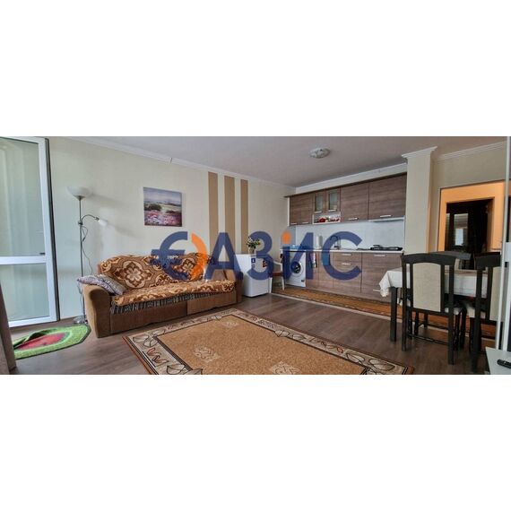 Квартира 2-комнатная 1+1 в Несебре (Святой Влас) площадь 69.4м², изображение 2