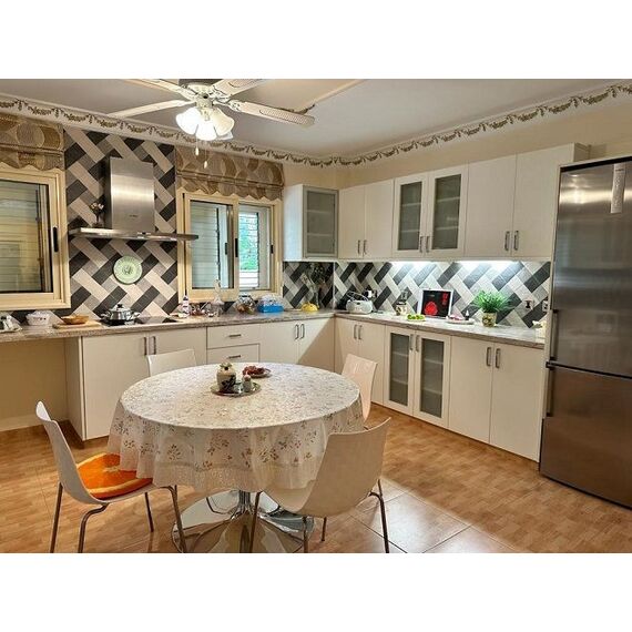 Villa by the sea in Kato Paphos (Kato Paphos) Cyprus area 237m² 2 floors, 14 image