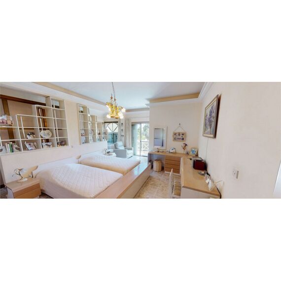 Villa by the sea in Paphos (downtown) Cyprus area 250m² 2 floors, 16 image