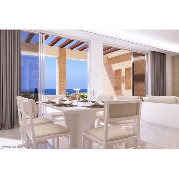 Villa by the sea in Paphos (downtown) Cyprus area 250m² 2 floors, 6 image