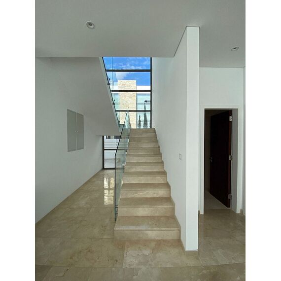 Villa by the sea in Paphos (downtown) (Paphos) Cyprus area 300m² 2 floors, 10 image