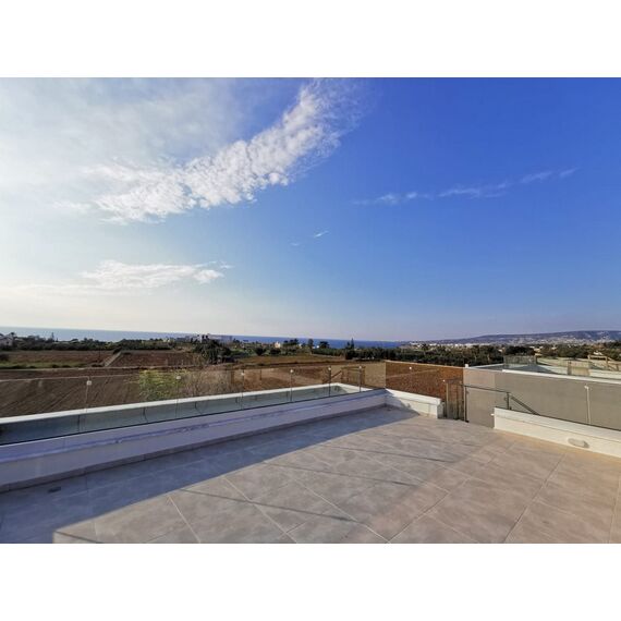 Villa by the sea in Paphos (downtown) (Paphos) Cyprus area 200m² 2 floors, 8 image