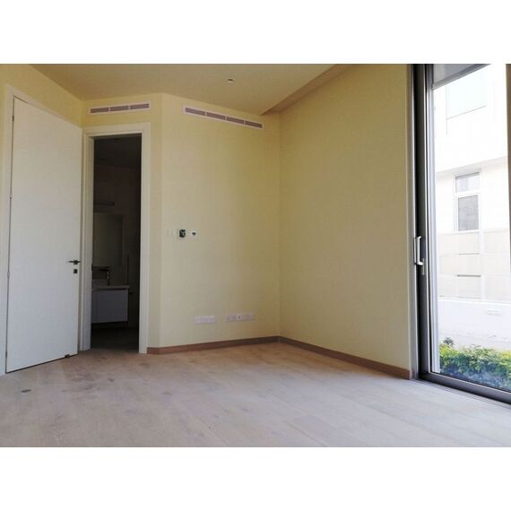 Villa by the sea in Paphos (downtown) (Paphos) Cyprus area 300m² 2 floors, 14 image