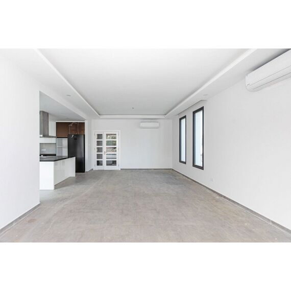 Дом у моря в центре Кирении площадь 250м² 2-этажный, изображение 12