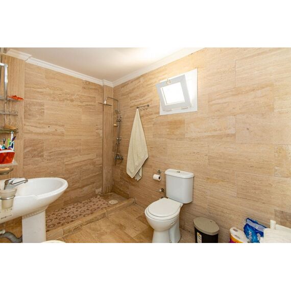 Villa by the sea in Kyrenia (downtown) Cyprus area 190m² 2 floors, 12 image