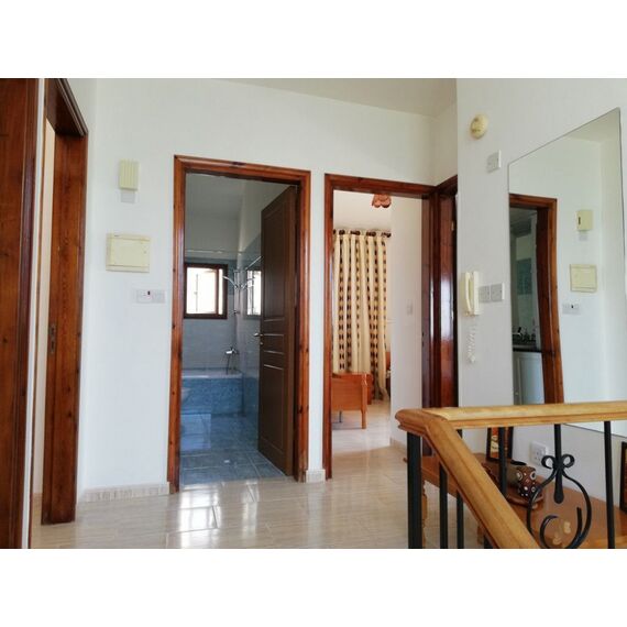Villa in Paphos (downtown) (Paphos) Cyprus area 250m² 3 floors, 20 image