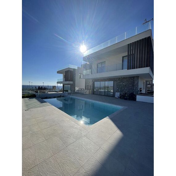 Villa by the sea in Paphos (downtown) (Paphos) Cyprus area 420m² , 3 image