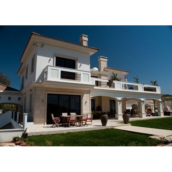 Villa by the sea in Paphos (downtown) (Paphos) Cyprus area 817m² 3 floors, 2 image